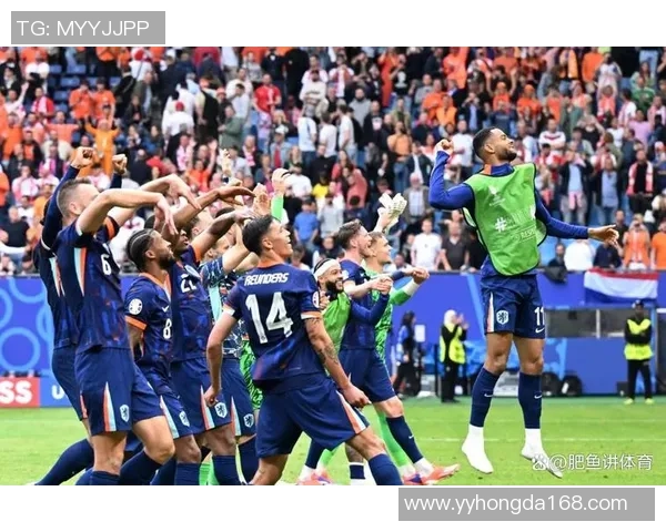 世界杯精彩对决尤文图斯与曼城1比1平点球大战引发争议判罚全场沸腾