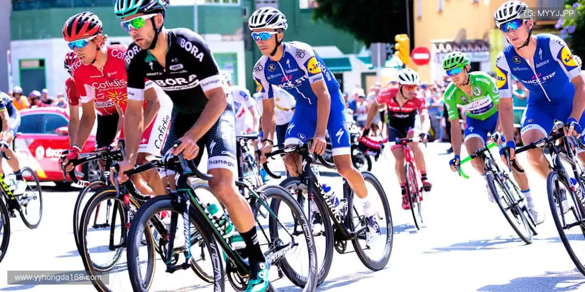 互动直播，让热爱触手可及💬❤️